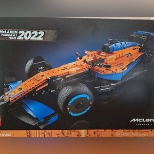 LEGO Technic McLaren F1 2022 in Orange and Blue